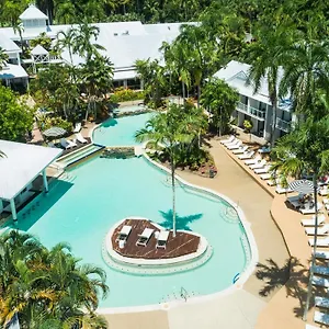 https://qt-port-douglas.queenslandhotels.net