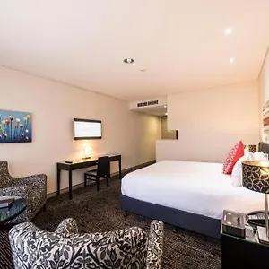 https://calamvale-hotel-suites-and-conference-centre.queenslandhotels.net