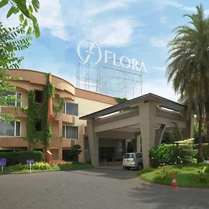 Flora Airport And Convention Centre Kochi מלון