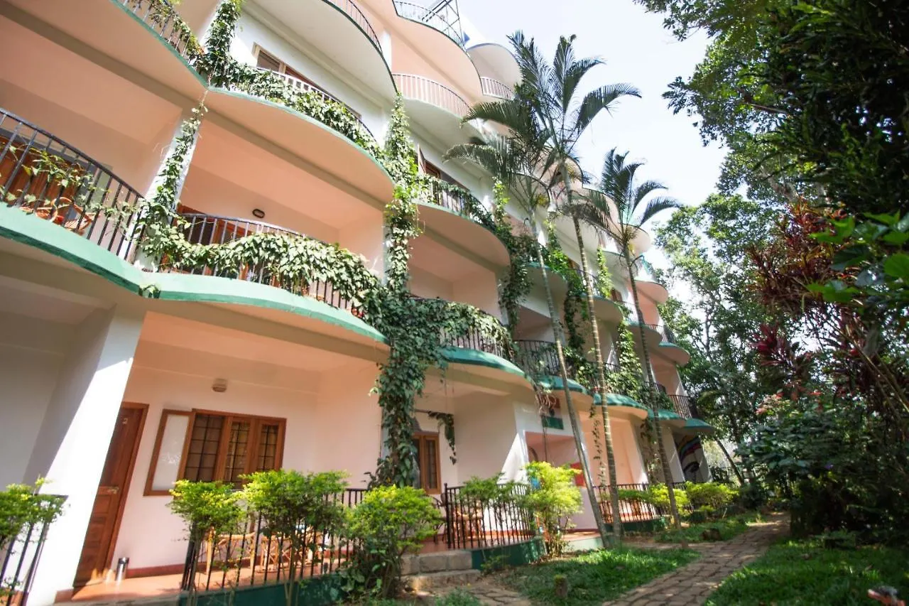 Chrissie'S Hotel Thekkady